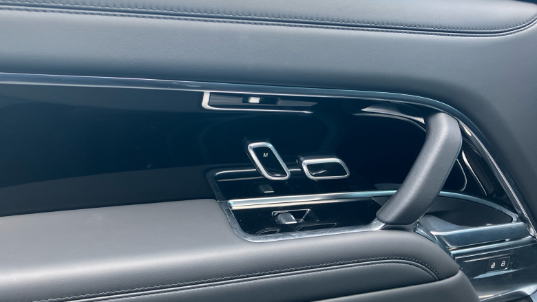 Land Rover Range Rover 3.0 P460e SE 4dr Auto Estate